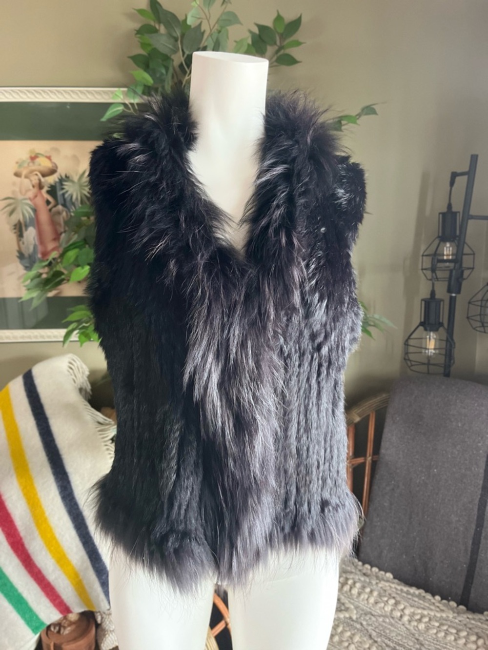 NC Denmark Anna Fur Vest in Black - Picture 6 of 6